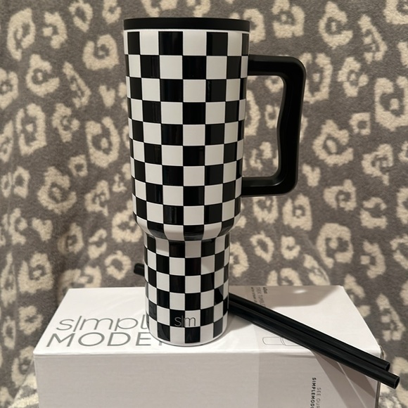 Simple Modern TREK 40oz Tumbler in Black & White Checkmate 🖤 New 🆕 Only One 🖤 - Picture 14 of 17